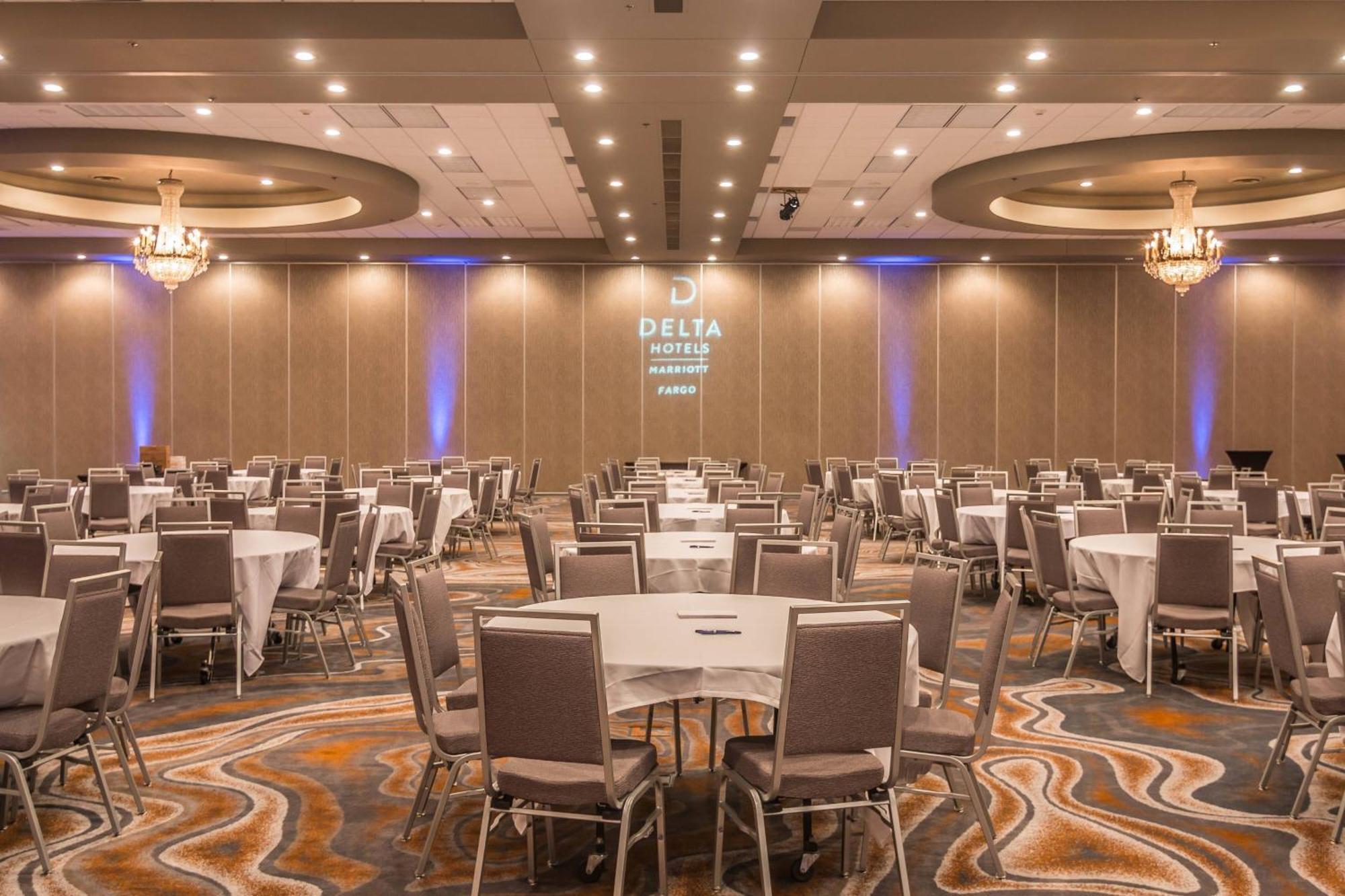 Delta Hotels By Marriott Fargo Zewnętrze zdjęcie