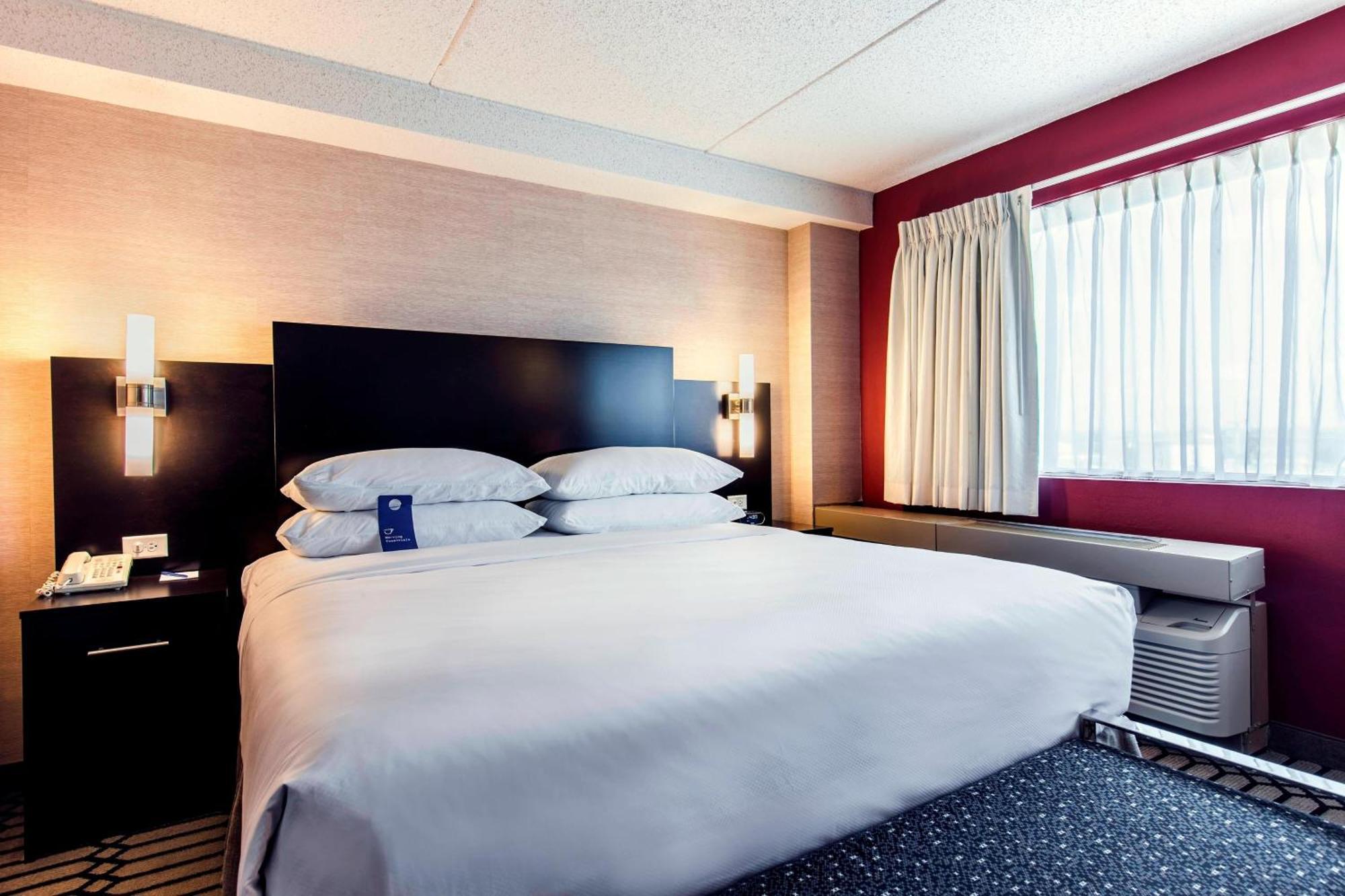 Delta Hotels By Marriott Fargo Zewnętrze zdjęcie