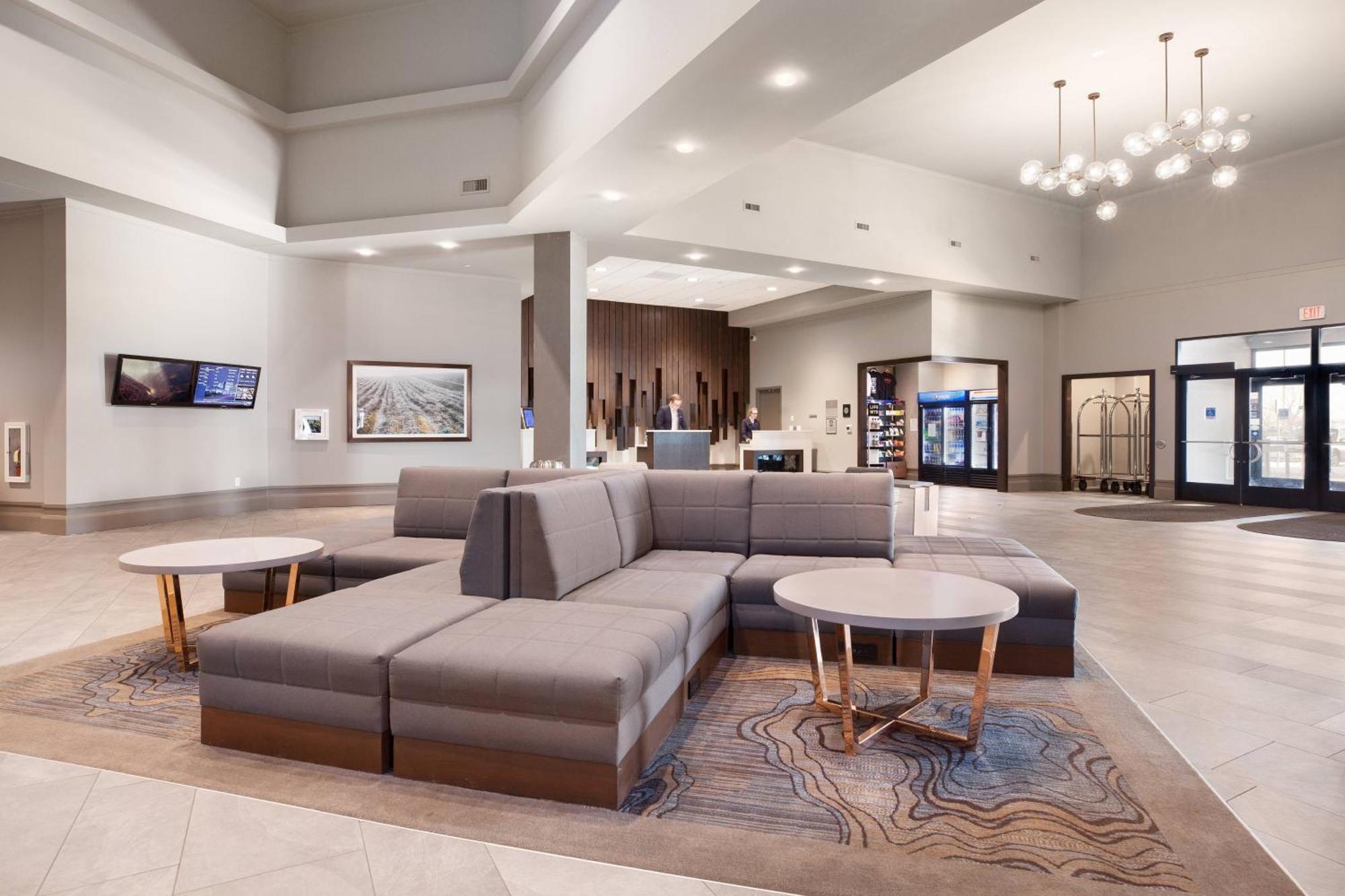 Delta Hotels By Marriott Fargo Zewnętrze zdjęcie